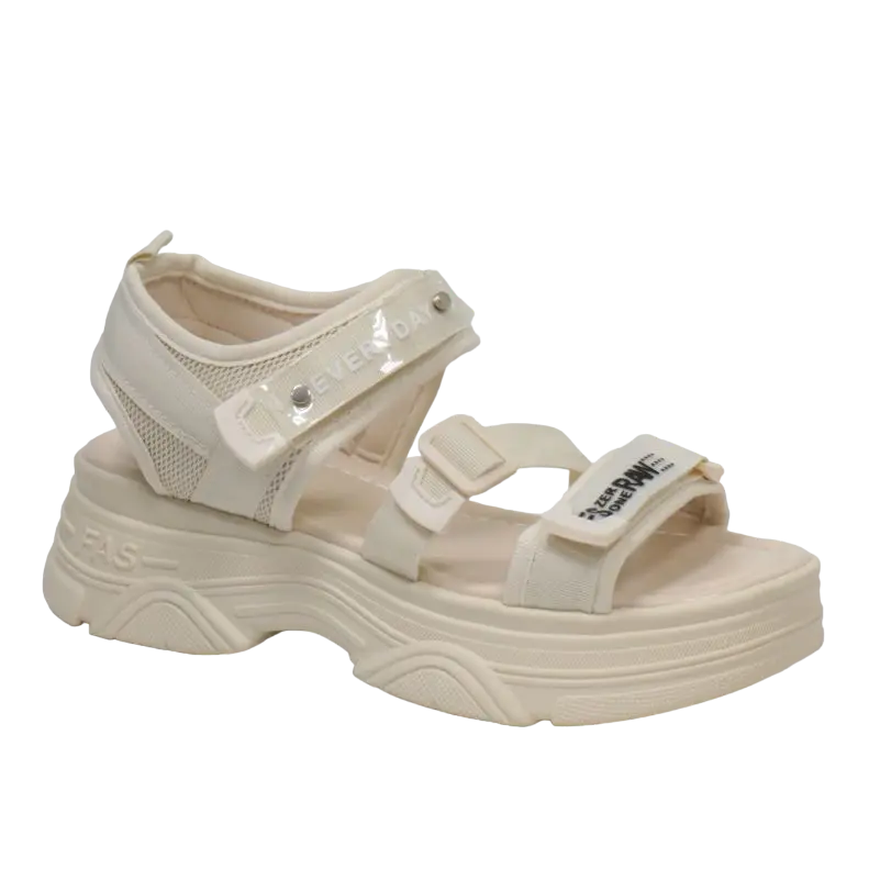 Босоножки QIFA