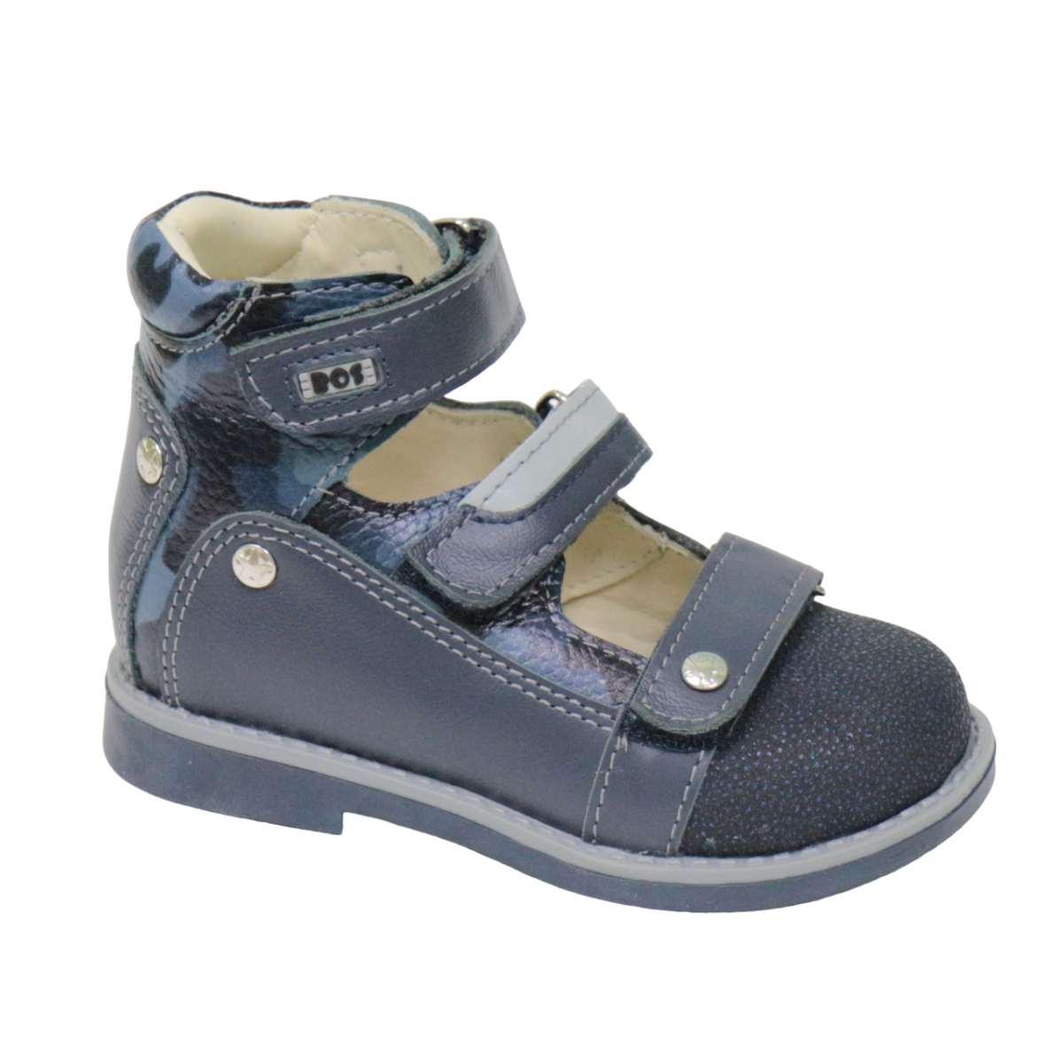 Сандалии с закрытым носом BOS