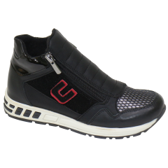 Кроссовки CASWORLD